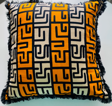 Load image into Gallery viewer, Sudan pillow
